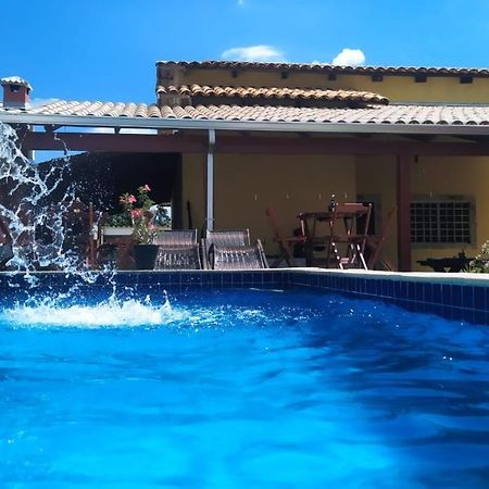 Casa Pirineus Villa Pirenopolis Bagian luar foto